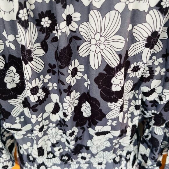 MAHLI the Label black/white/gray floral button front drawstring tie maxi size S - Picture 11 of 11